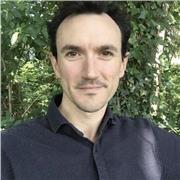 I am a native British English speaker. With 20 years' experience, I tutor online and in person in and around Cologne, Germany
